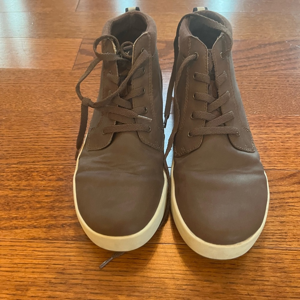 Sperry Brown Leather High Top - size 6.5